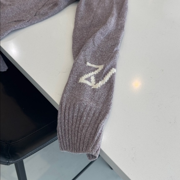 Authentic Zadig & Voltaire Mauve Crew Neck Sweater - Picture 9 of 10